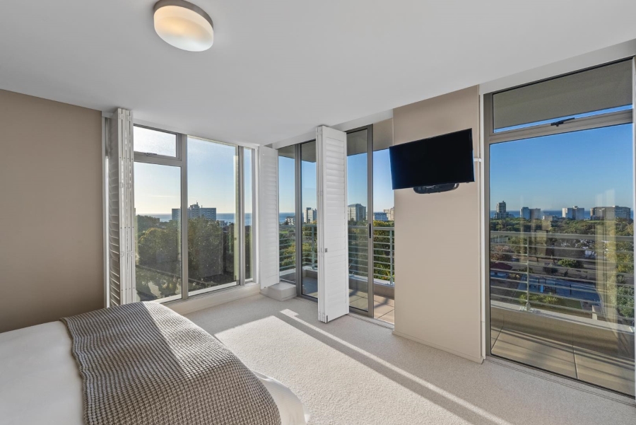 2 Bedroom Property for Sale in Green Point Western Cape